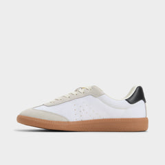 Clubstyle White/Black Women's Low top sneakers - Jogger sneaker, Jogger sole | Aldo sale