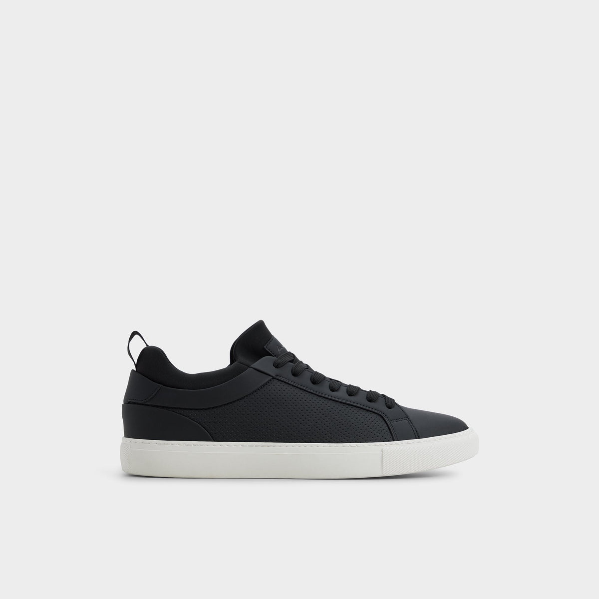 Xavier in Black 14204478 - Low top sneaker | Aldo online