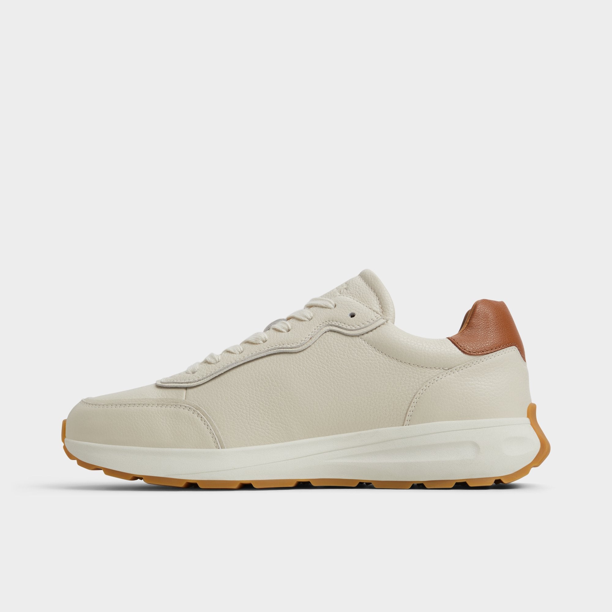 Alessio Ivory Men's Athletic sneakers - Jogger sneaker | Aldo online