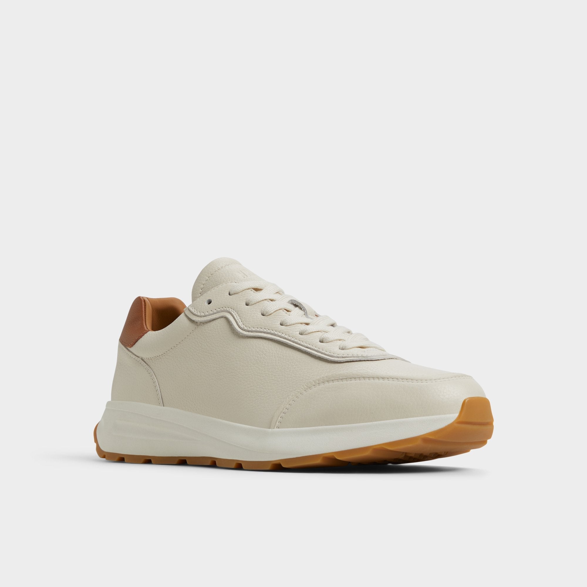 Alessio Ivory Men's Athletic sneakers - Jogger sneaker | Aldo online