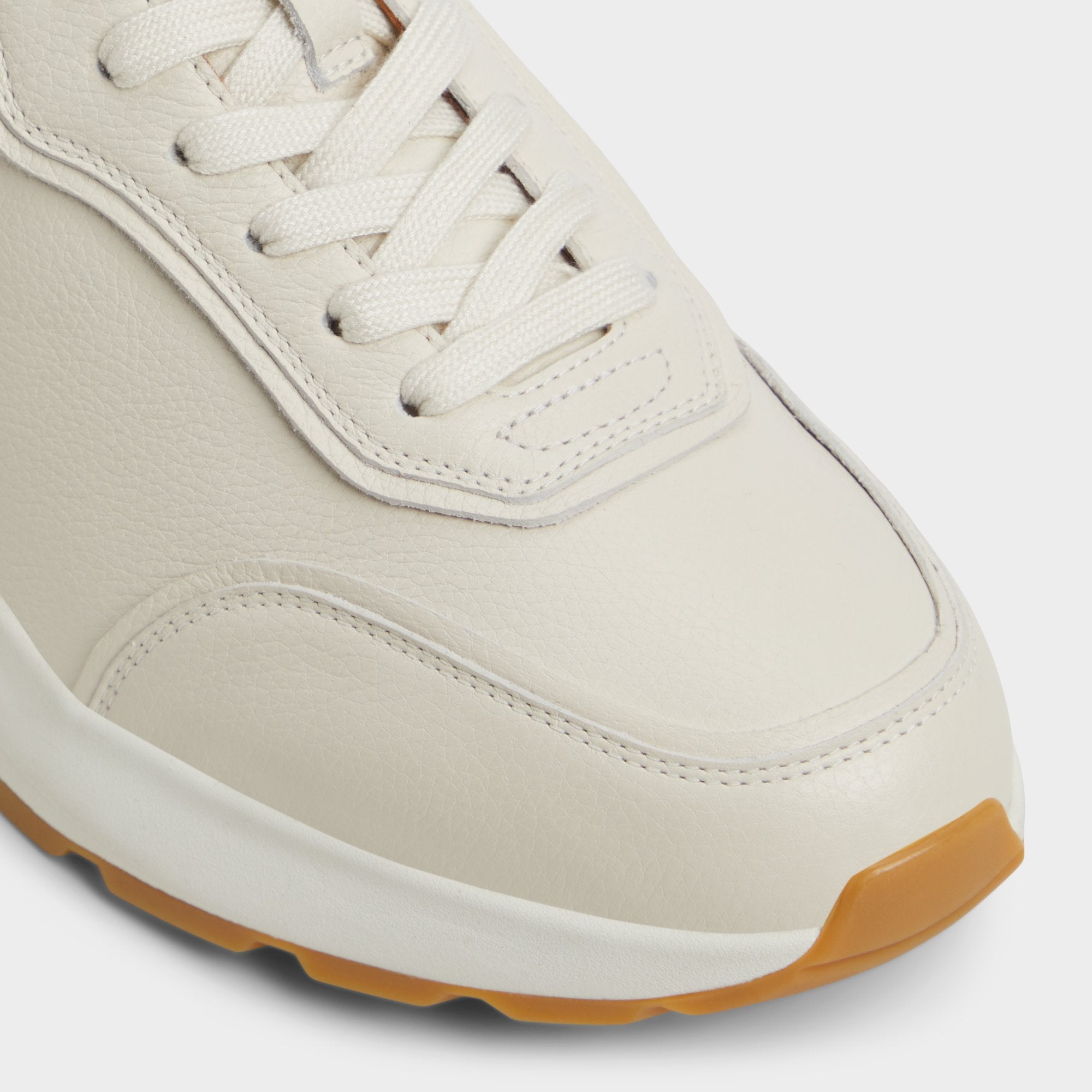 Alessio Ivory Men's Athletic sneakers - Jogger sneaker | Aldo online