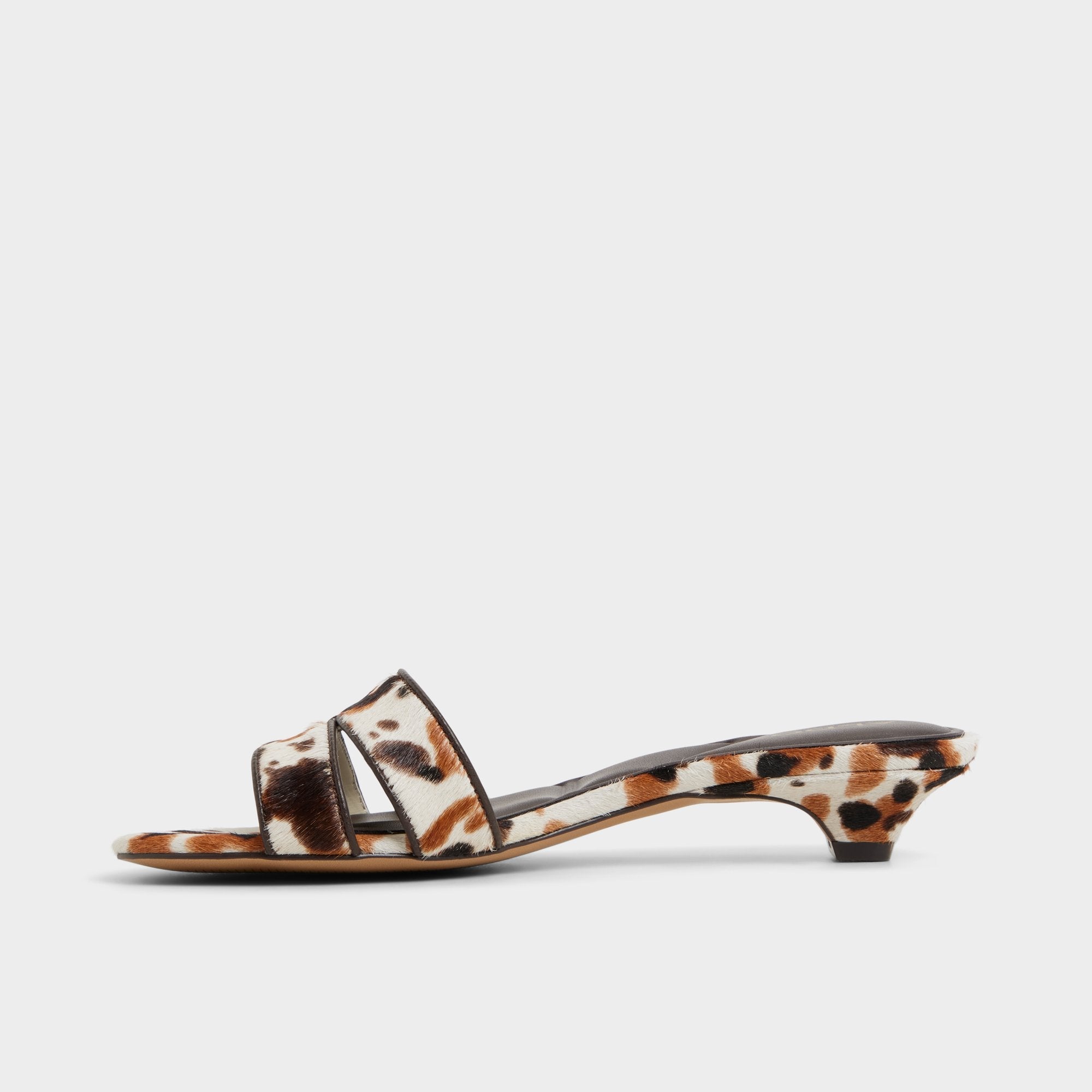 Scarletta White/Black Women's Heeled mules - Heeled mule, Kitten heel | Aldo for sale