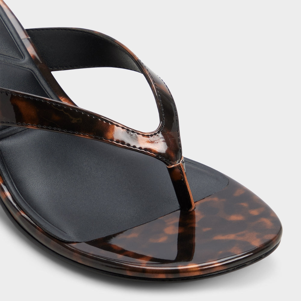 Jump in Open Brown - Heeled flip flop, Kitten heel | Aldo on sale