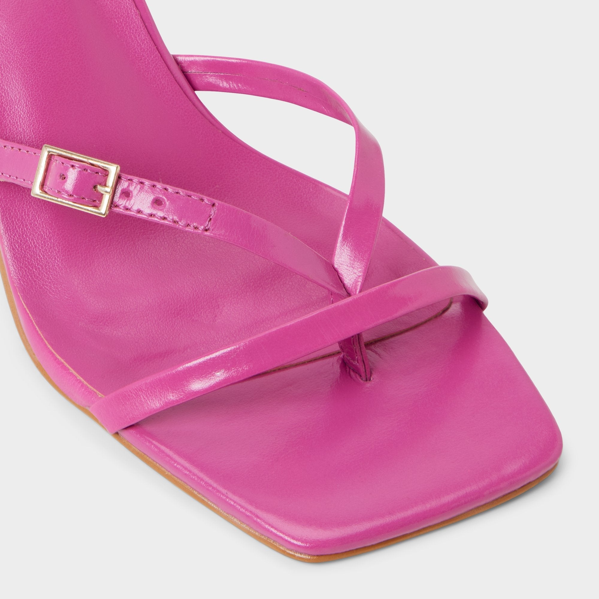Gannever - Heeled flip flop, Kitten heel | Aldo on sale