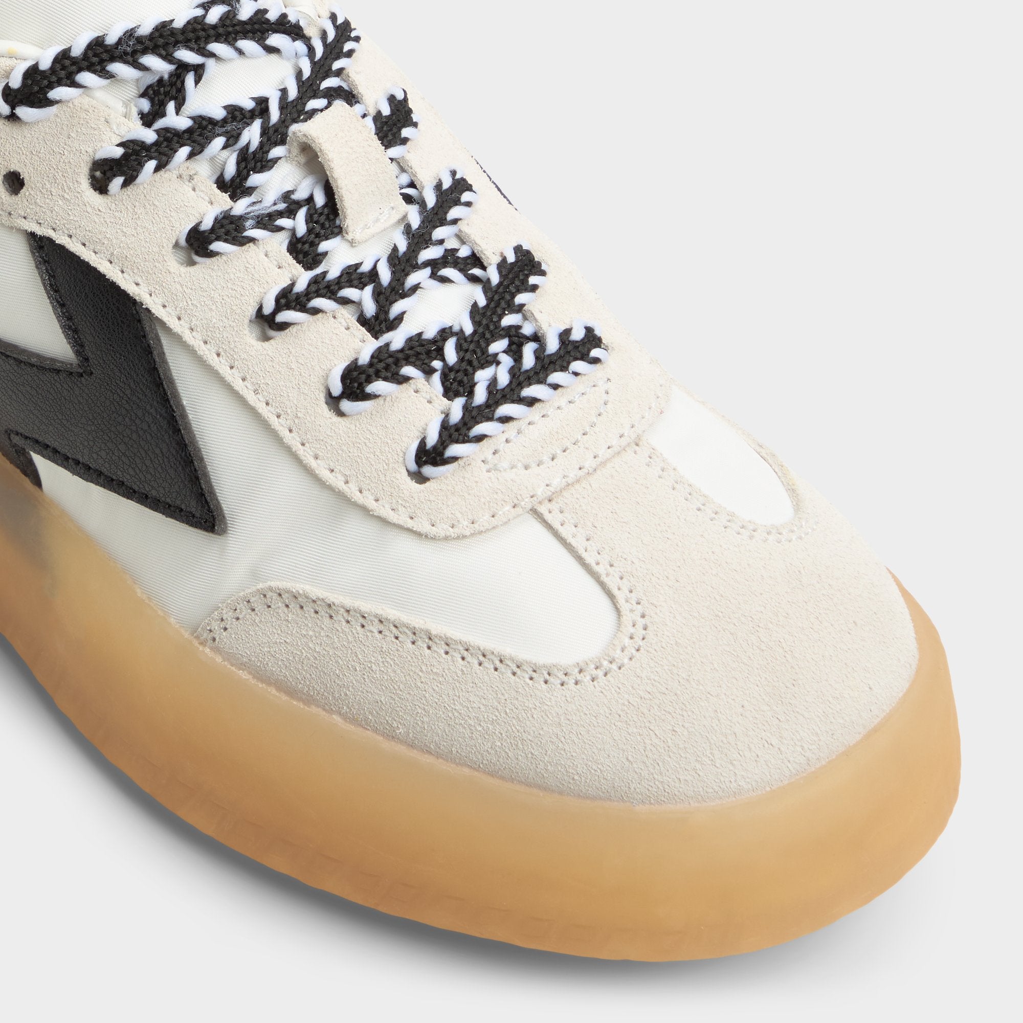 Retrostep White/Black Women's Low top sneakers - Low top sneaker, Jogger sole | Aldo online