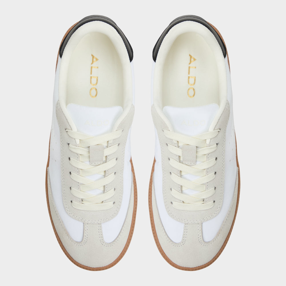 Clubstyle White/Black Women's Low top sneakers - Jogger sneaker, Jogger sole | Aldo sale