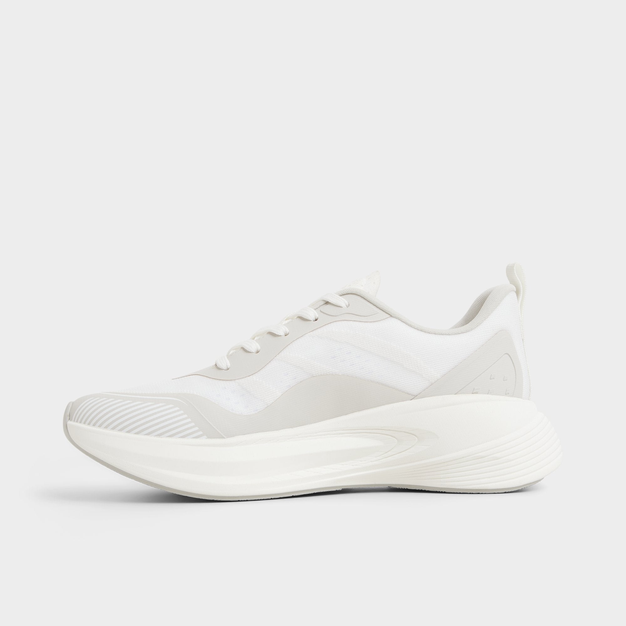 Pillowstep White Women's Low top sneakers - Sneaker, Jogger sole | Aldo discount