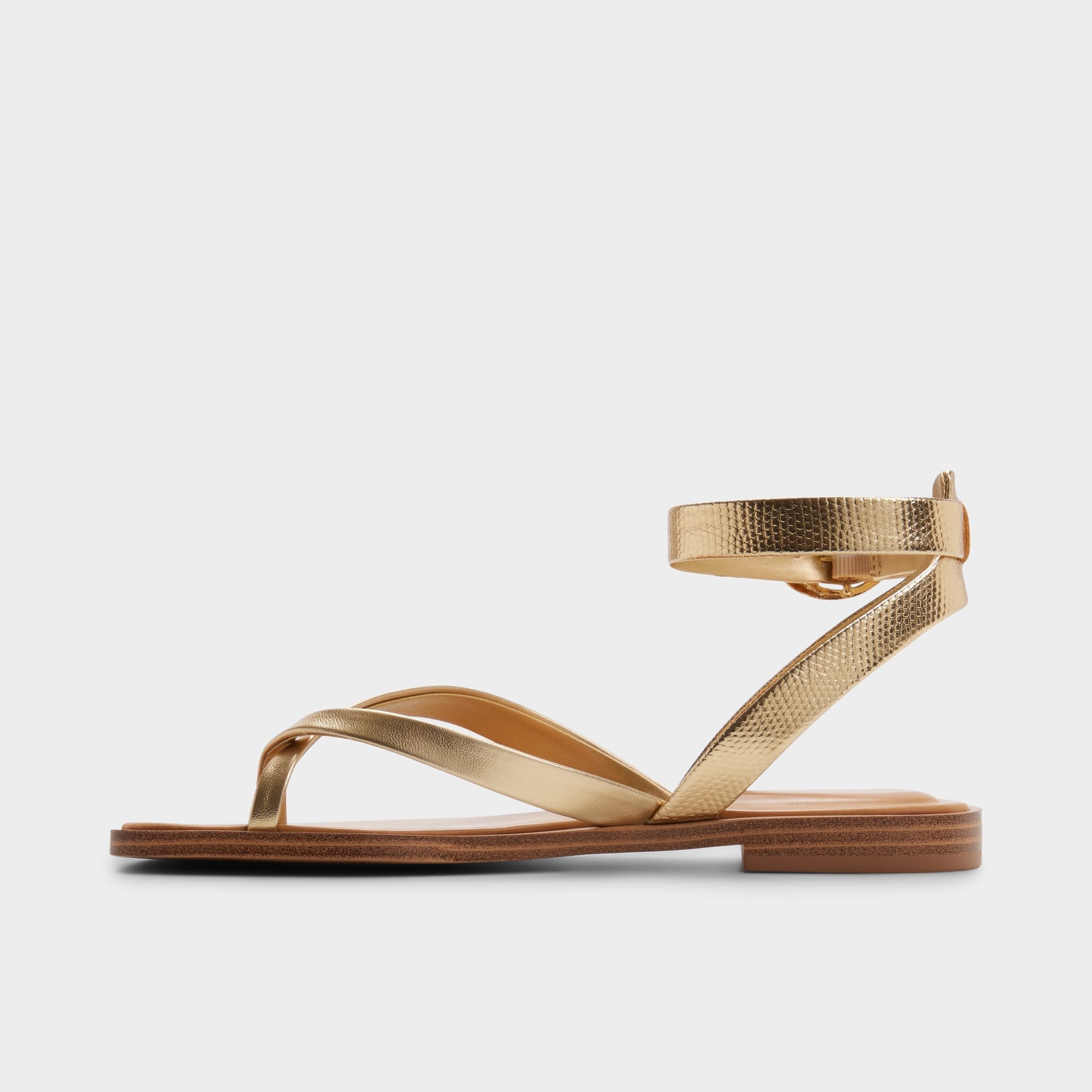Daressi in Gold - Flat sandal | Aldo for sale