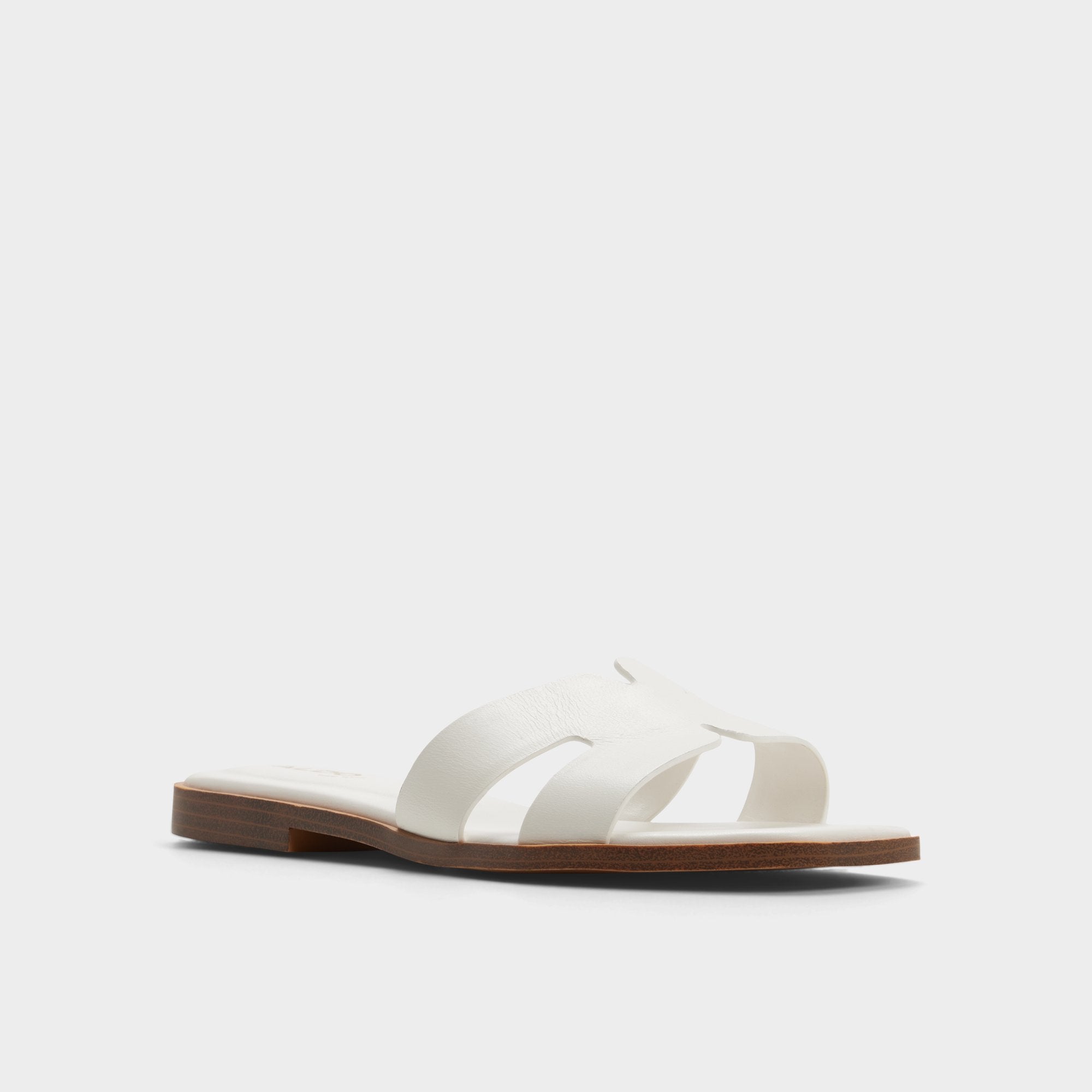 Itsandalb in White - Slide sandal | Aldo online