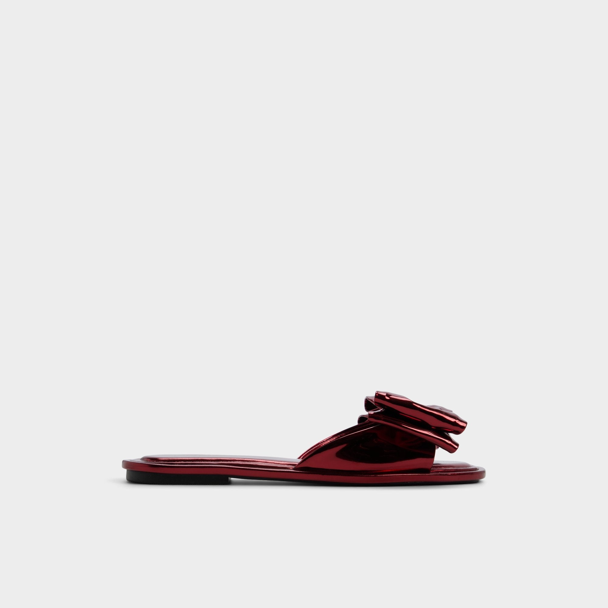 Bowetta in Medium Red - Slide sandal | Aldo outlet