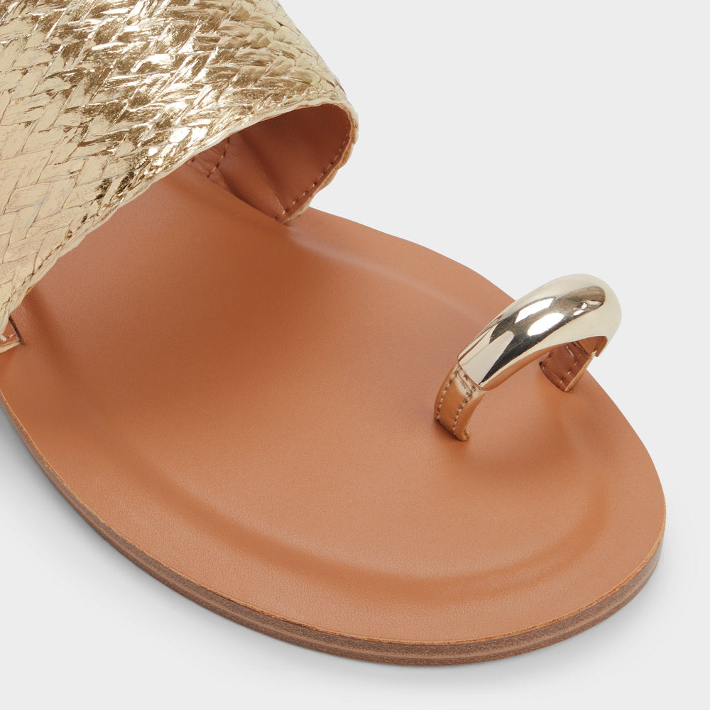 Beachwalk Gold Women's Iridescent metallics - Slide sandal | Aldo outlet