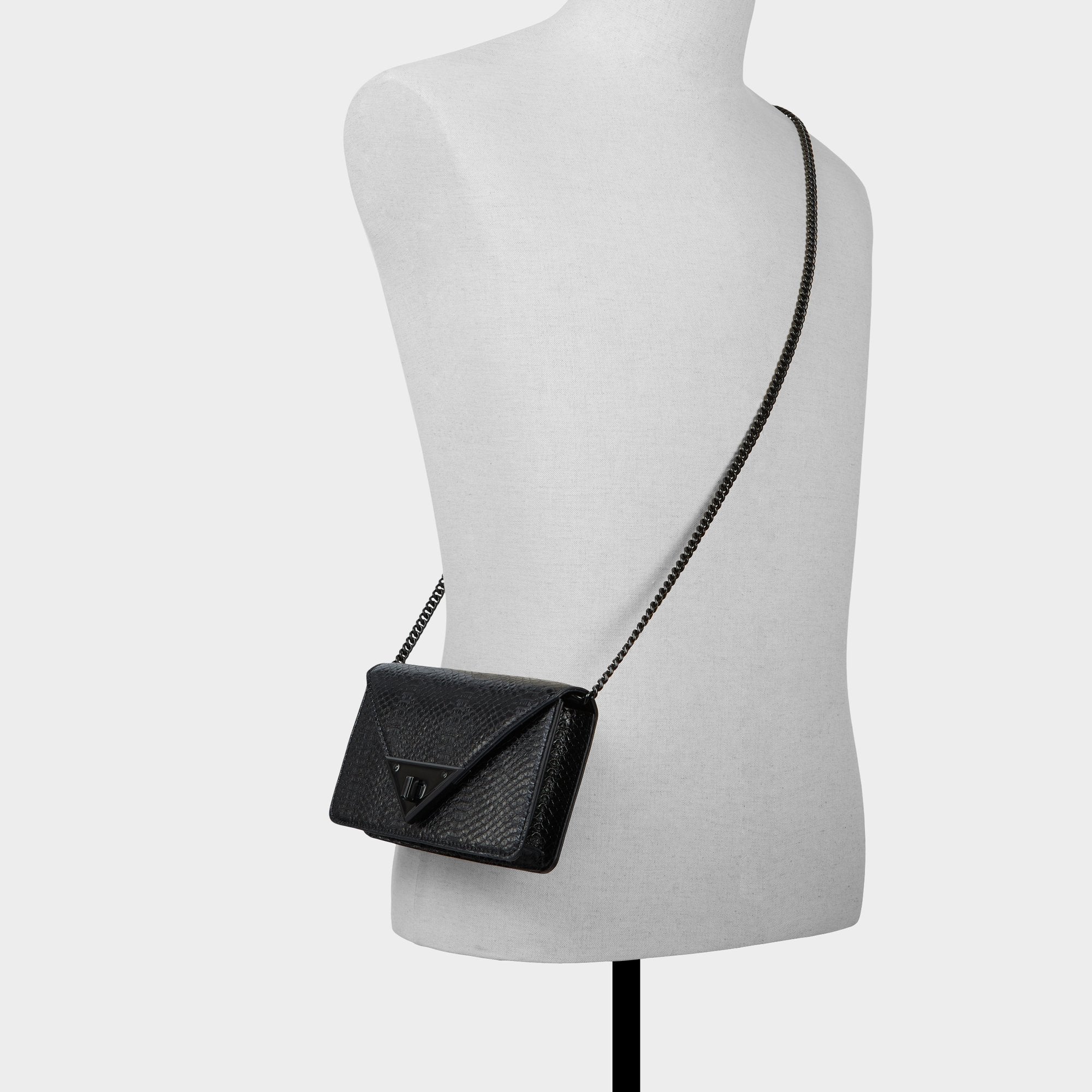 Brimortonnx in Black Black - Wallet | Aldo outlet