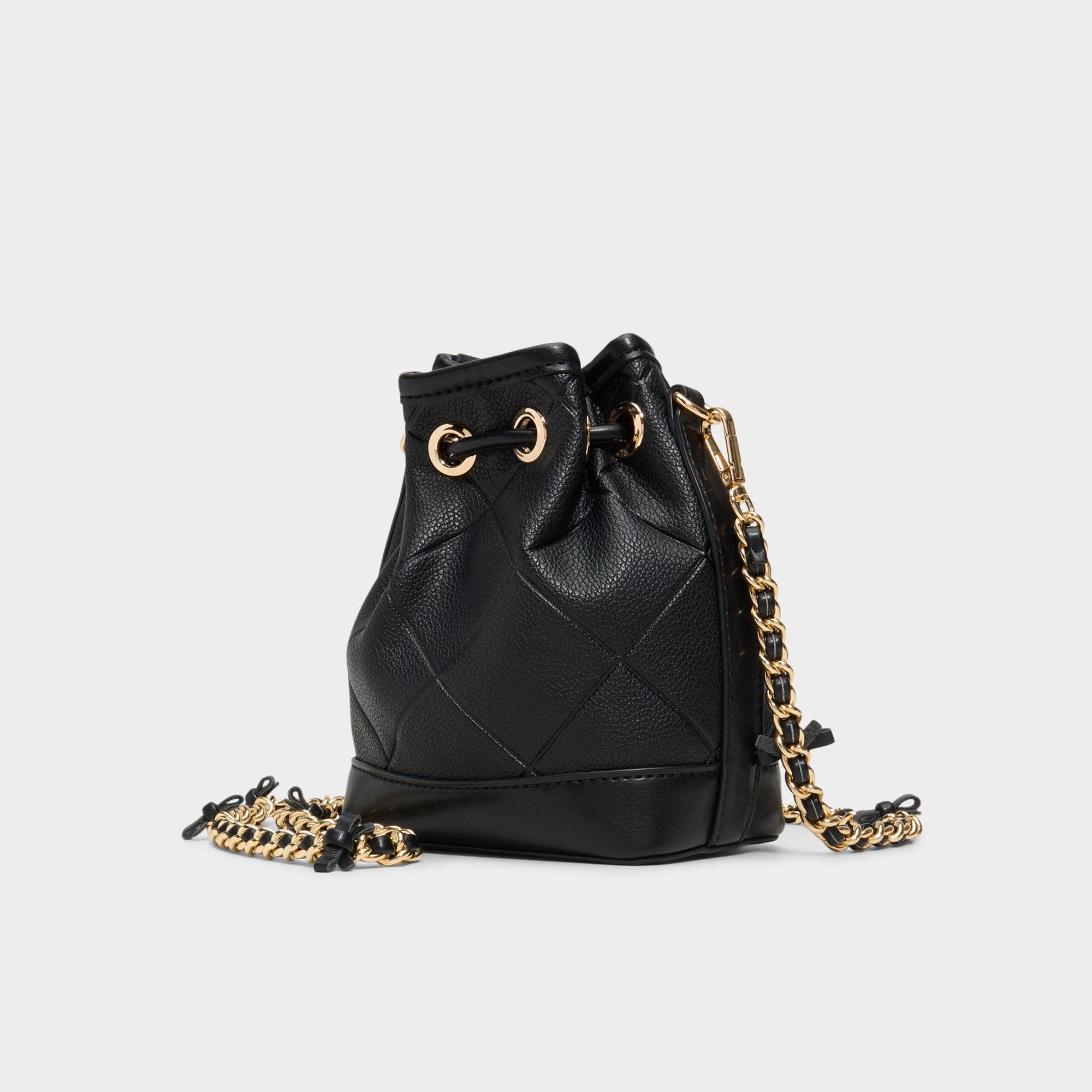 Elynnaa in Black - Bucket bag | Aldo on sale