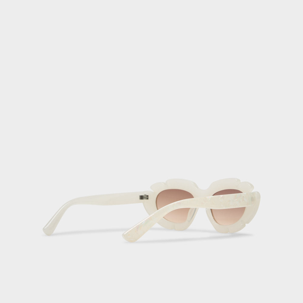 Caumasee White Women's Cat eye - Cat eye sunglasses | Aldo for sale