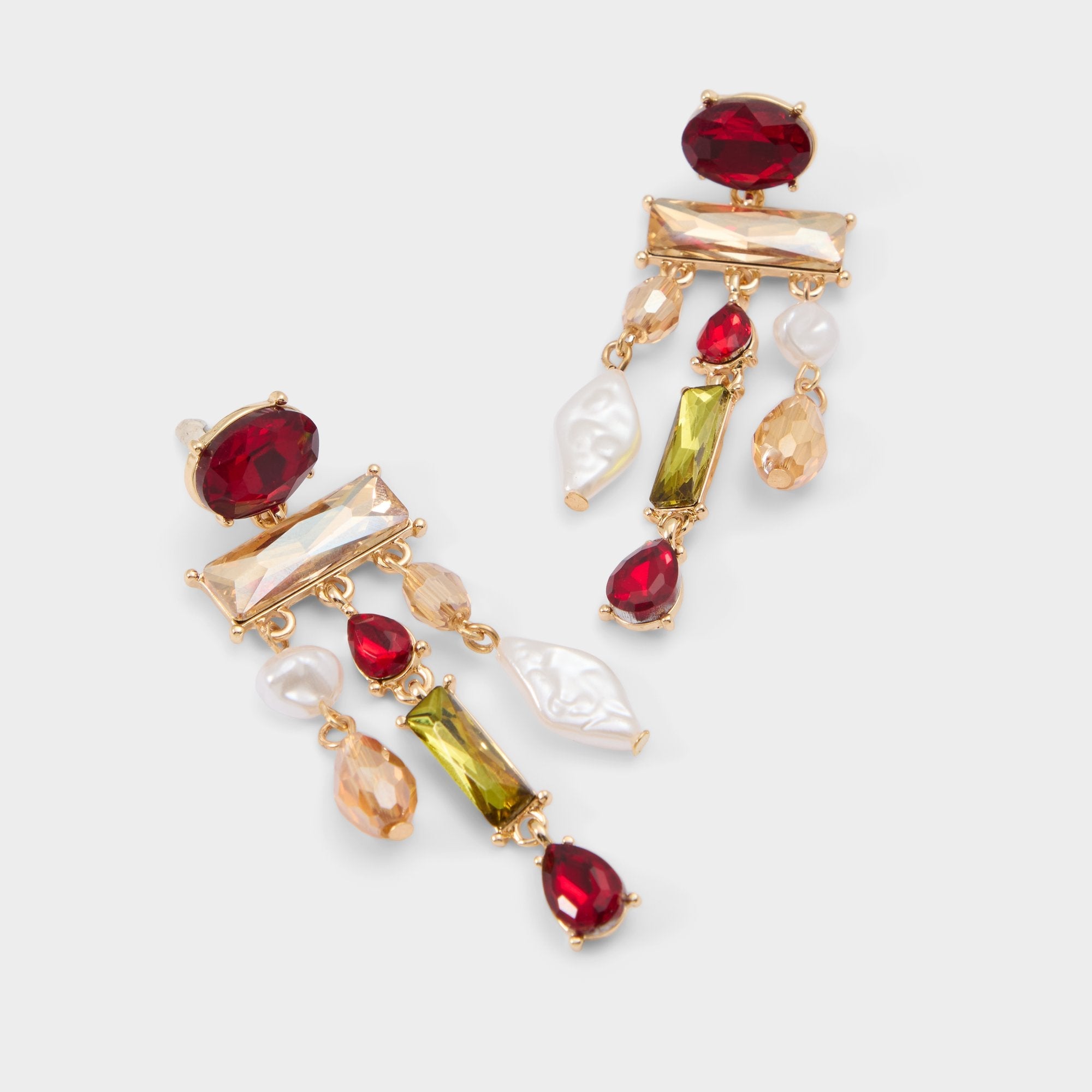 Savannahh in Bordo - Chandelier earrings | Aldo on sale