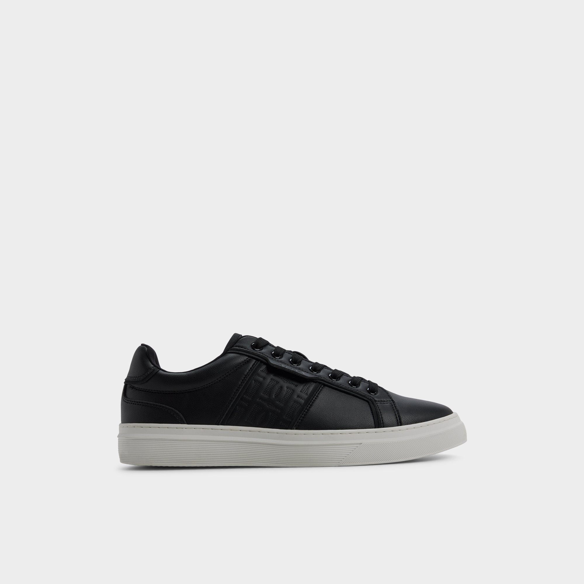Courtline in Black Black 14253819 - Low top sneaker, Cup sole | Aldo outlet