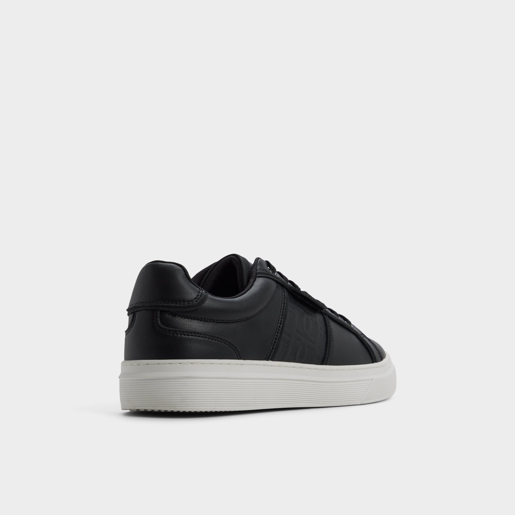 Courtline in Black Black 14253819 - Low top sneaker, Cup sole | Aldo outlet