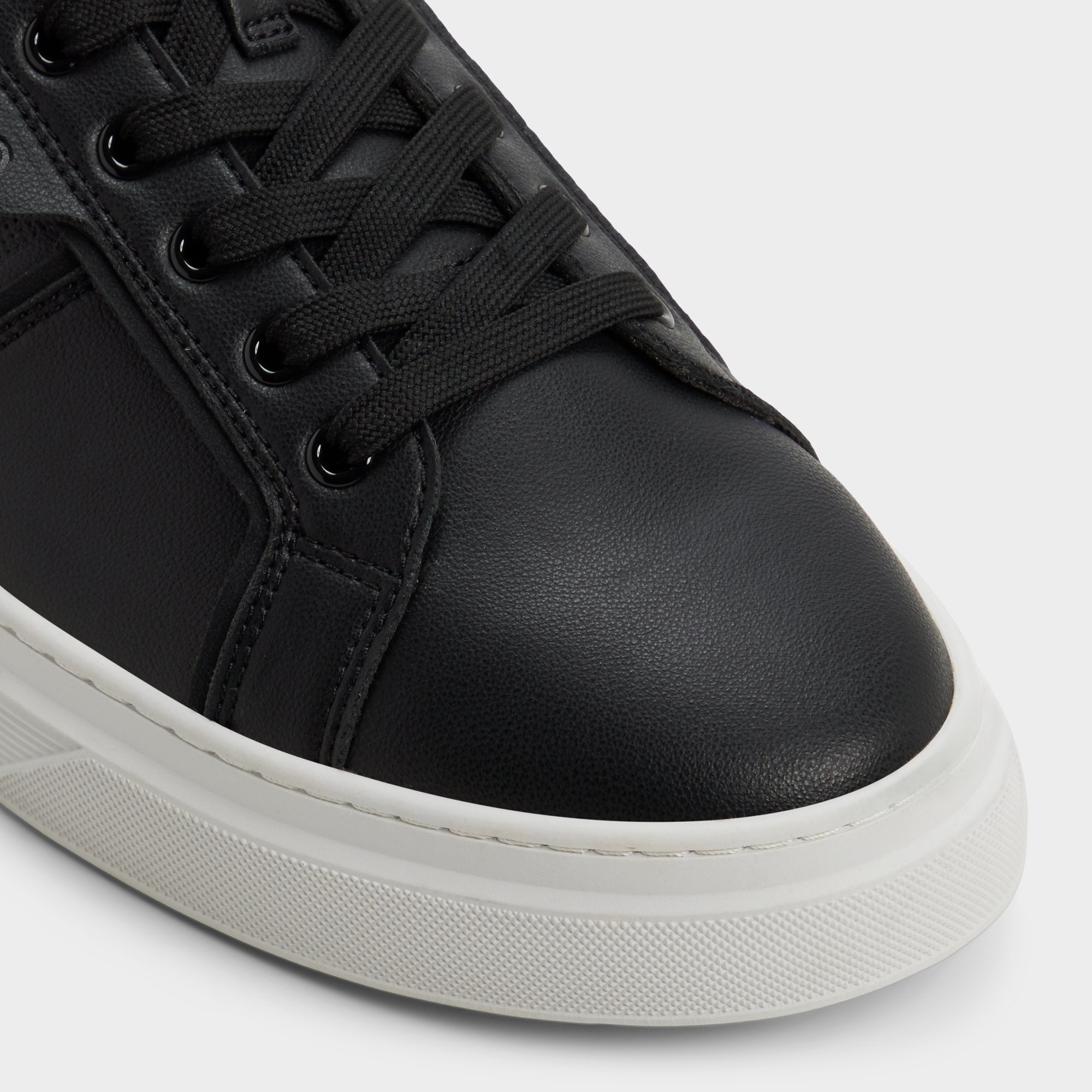 Courtline in Black Black 14253819 - Low top sneaker, Cup sole | Aldo outlet