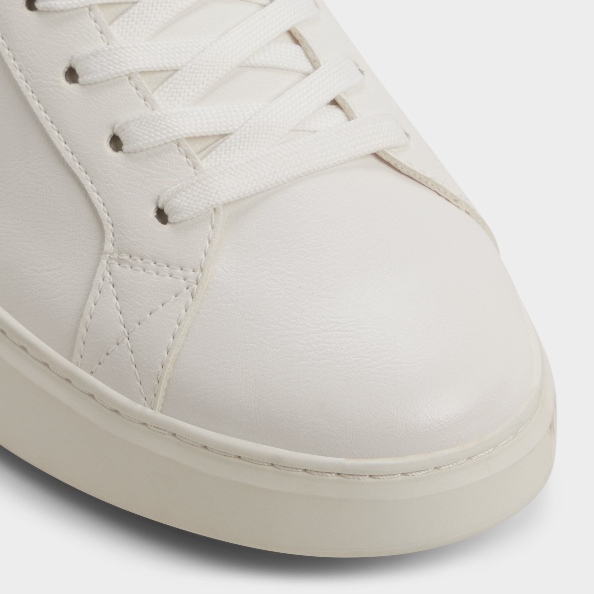 Rohan in White - Low top sneaker | Aldo discount