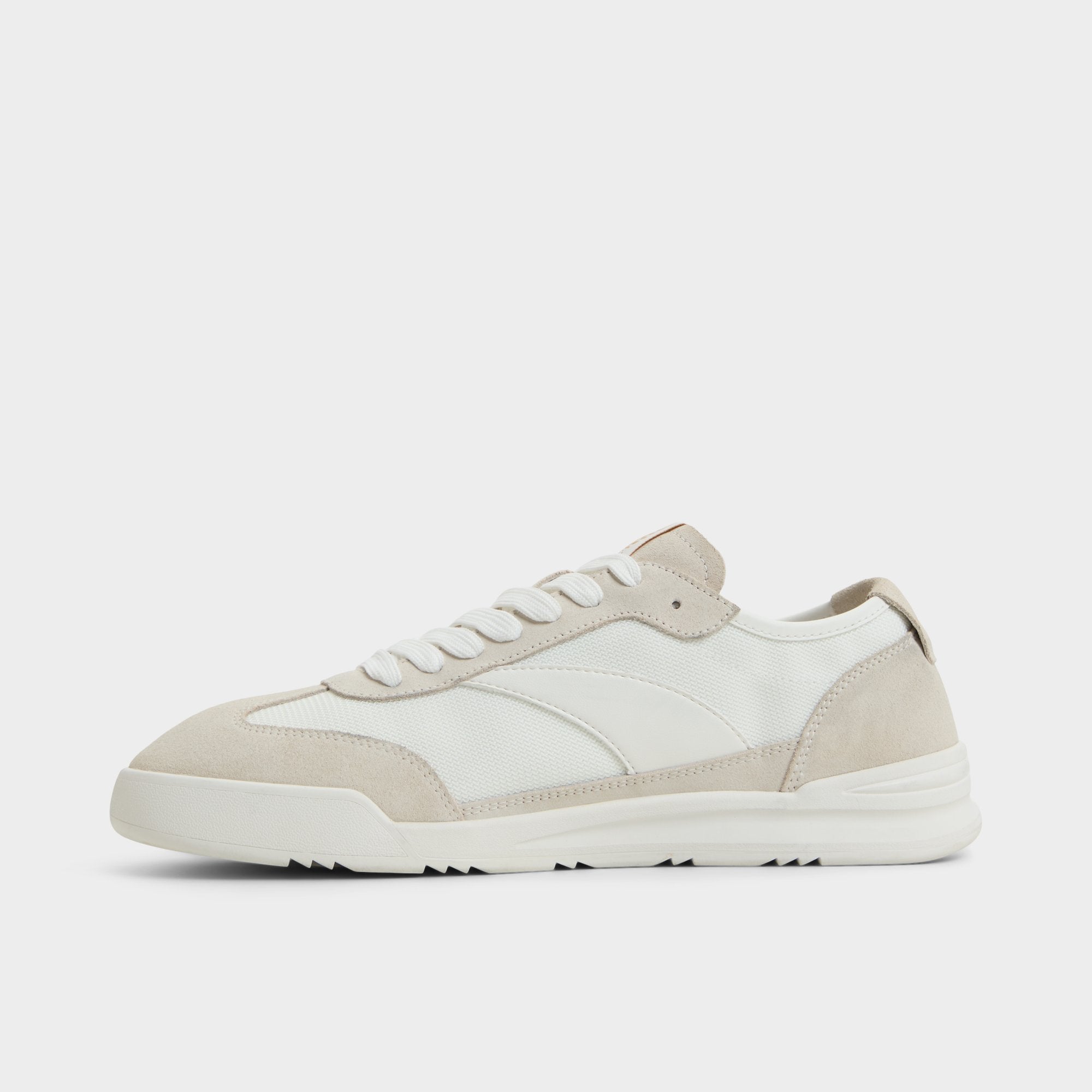 Clubmtl White Men's Low top - Low top sneaker | Aldo discount