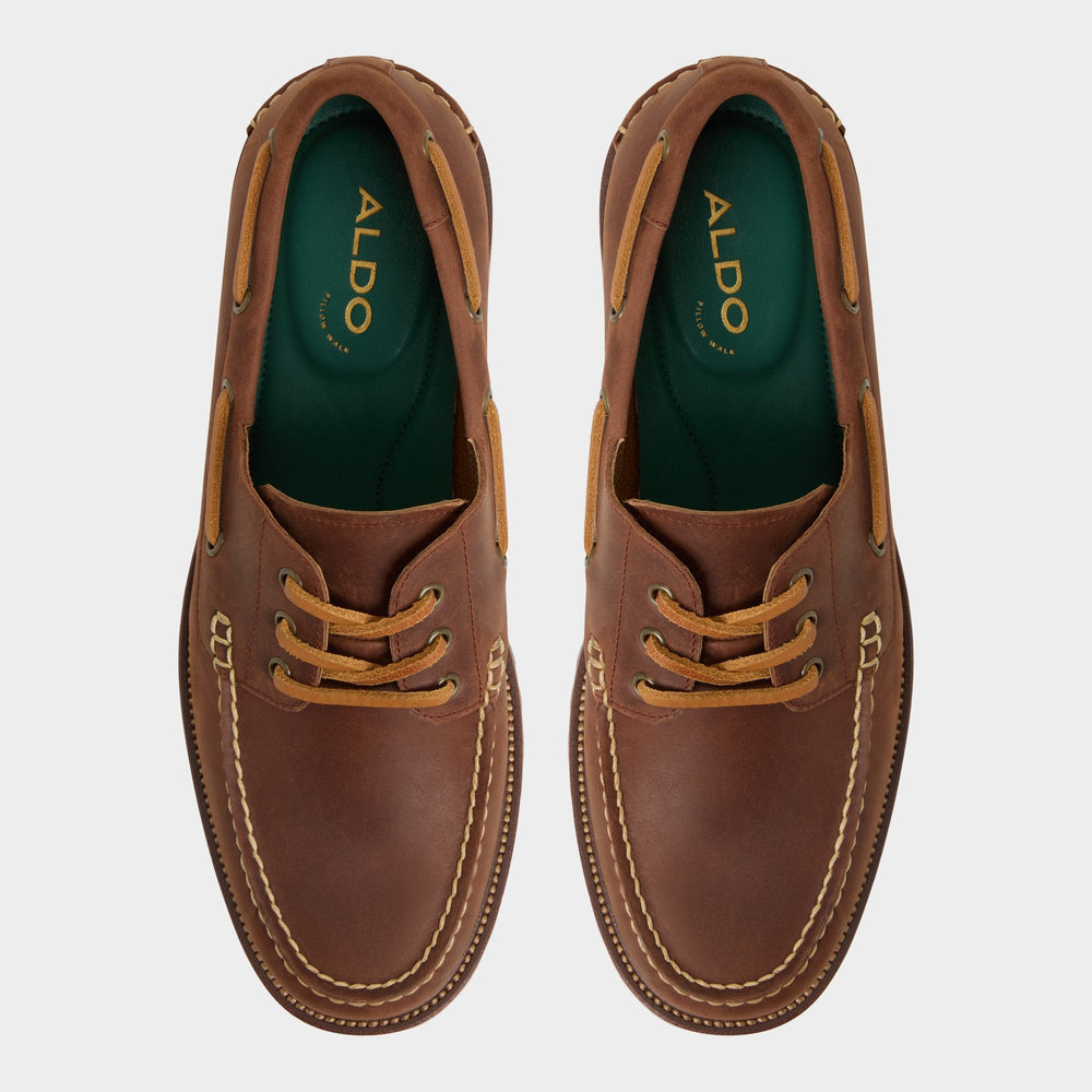 Cedric in Brown Overflow - Boat shoe | Aldo outlet