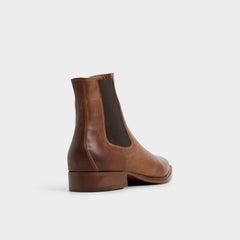 Dax in Cognac - Chelsea boot | Aldo outlet