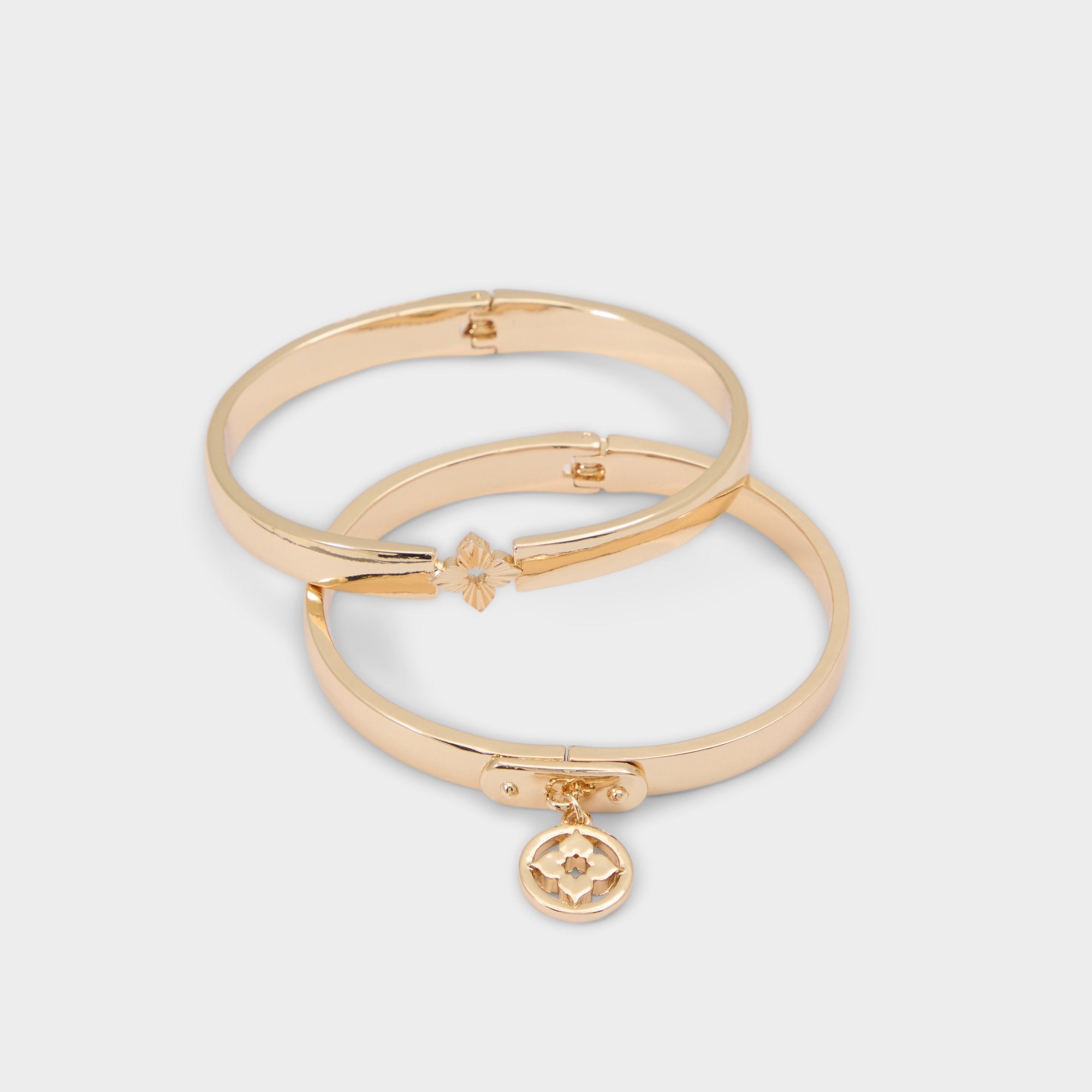 Devamaendra Gold Women's Bracelets - Bracelet | Aldo online